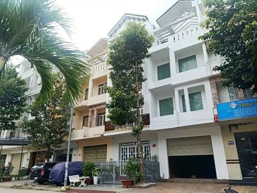 Bán Nhà 1 trệt 3 lầu, Đầu Đường A2, Bùi Quang Trinh, Trục chính KDC Phú An,cần thơ 