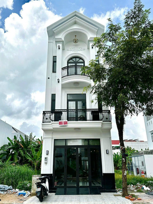 BÁN NHÀ 1 TRỆT 2 LẦU MỚI ĐƯỜNG SỐ 8 KHU VĂN HOÁ TÂY ĐÔ, CÁI RĂNG, CẦN THƠ, GIÁ 5 TỶ 900