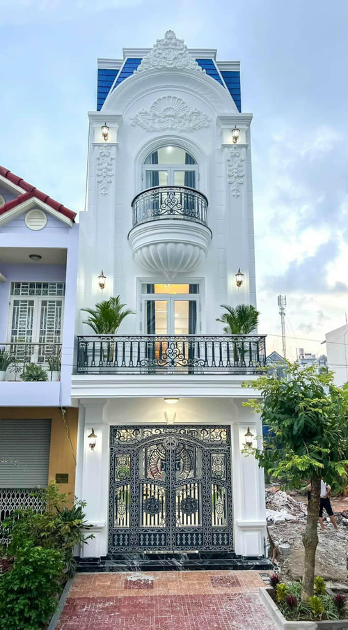 BÁN NHÀ 1 TRỆT 2 LẦU MỚI 100% - FULL NỘI THẤT CAO CẤP ĐƯỜNG B30 - KDC 91B - NINH KIỀU TPCT