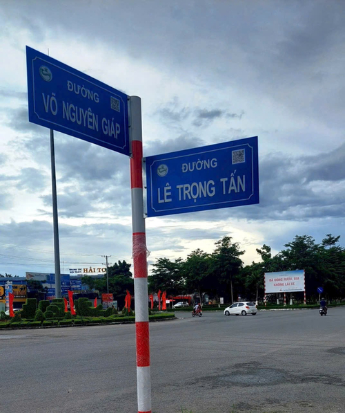  CẶP NỀN ĐẸP – HÀNG HIẾM NGAY LÊ TRỌNG TẤN, CÁI RĂNG – CẦN THƠ 